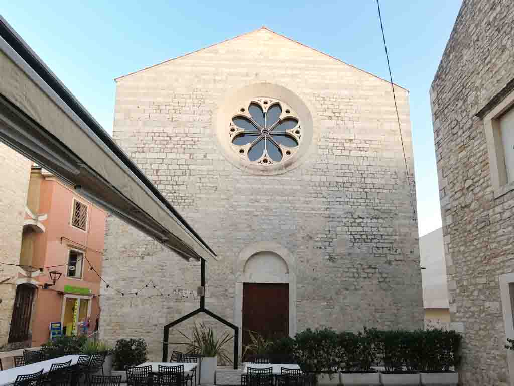 Crkva Sv Dominik Zadar 0266.jpg