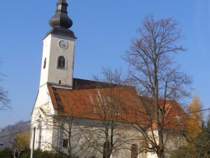 Fotografija: Moravče - Crkva Presvetog Trojstva