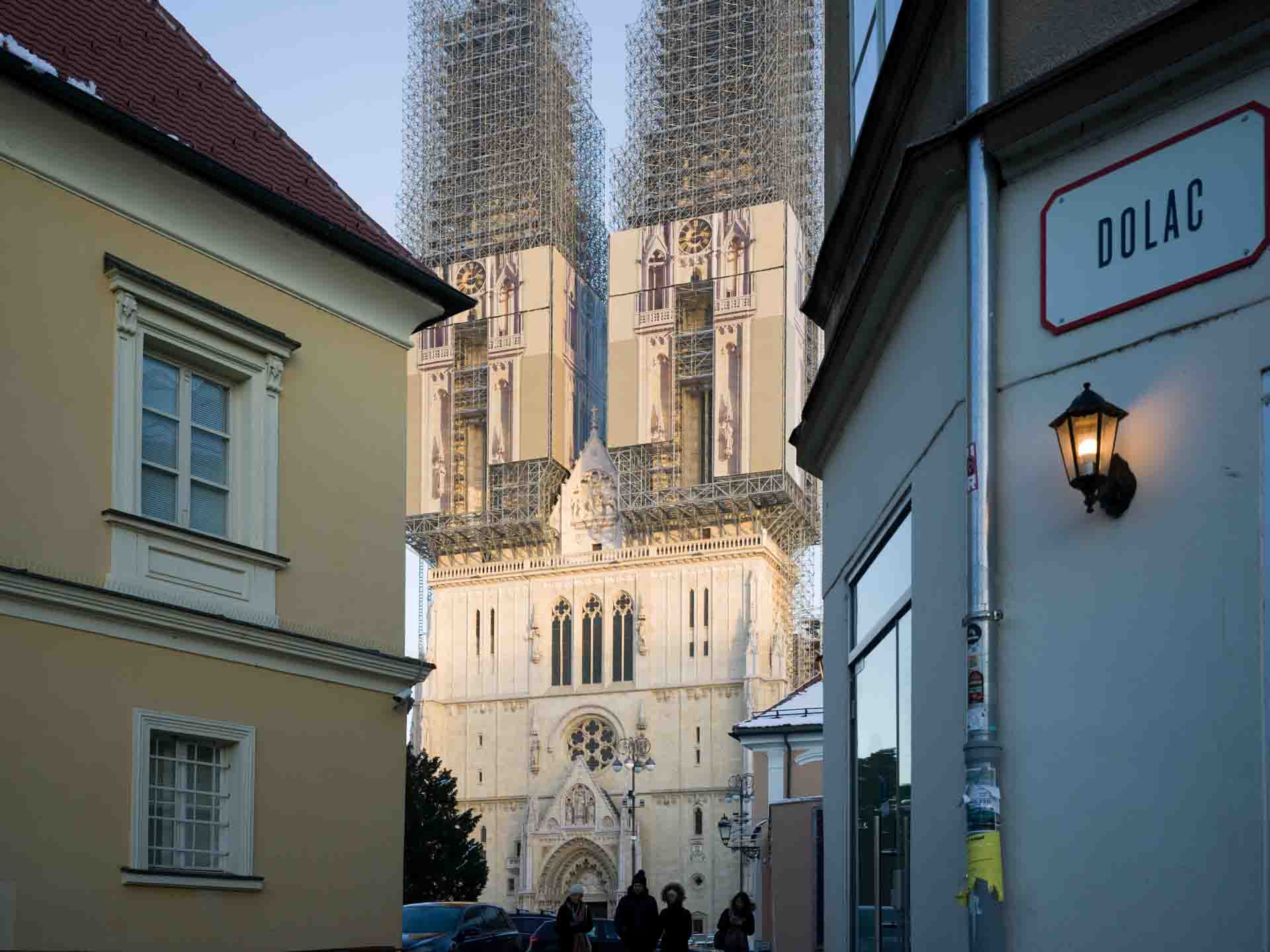 Zagrebacka Katedrala 0002958.jpg