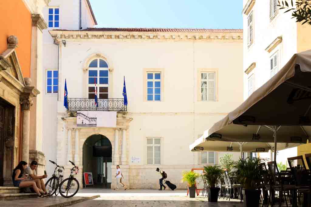 Kneževa Palača Zadar 1233